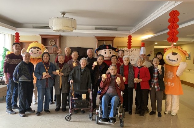 那些在养老机构一住就是五年以上的老人，现在过得怎么样？