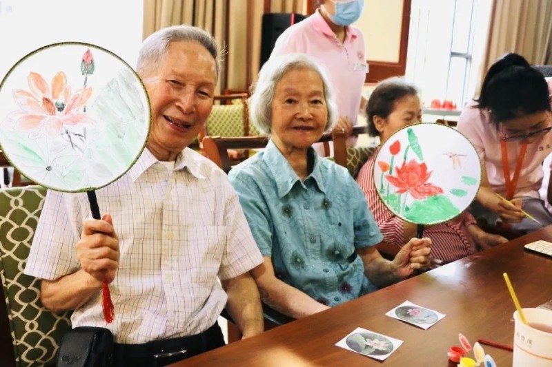 有一种爱情,叫阿尔茨海默式夫妻